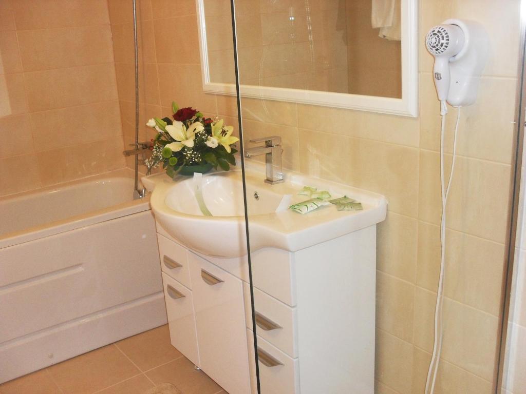 City Hotel Bucharest Bucharest
